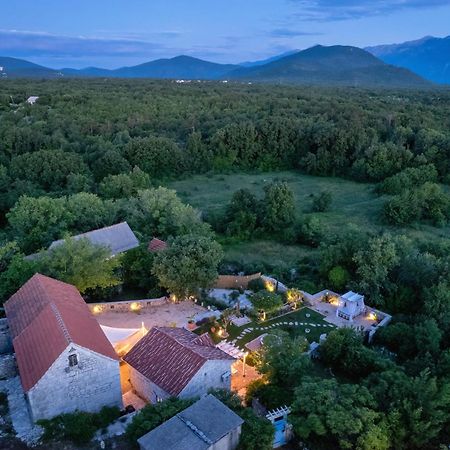 Rustical Holiday Resort Olea 伊莫茨基 外观 照片