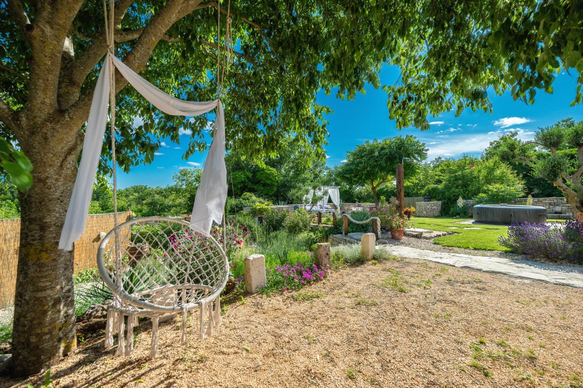 Rustical Holiday Resort Olea 伊莫茨基 外观 照片